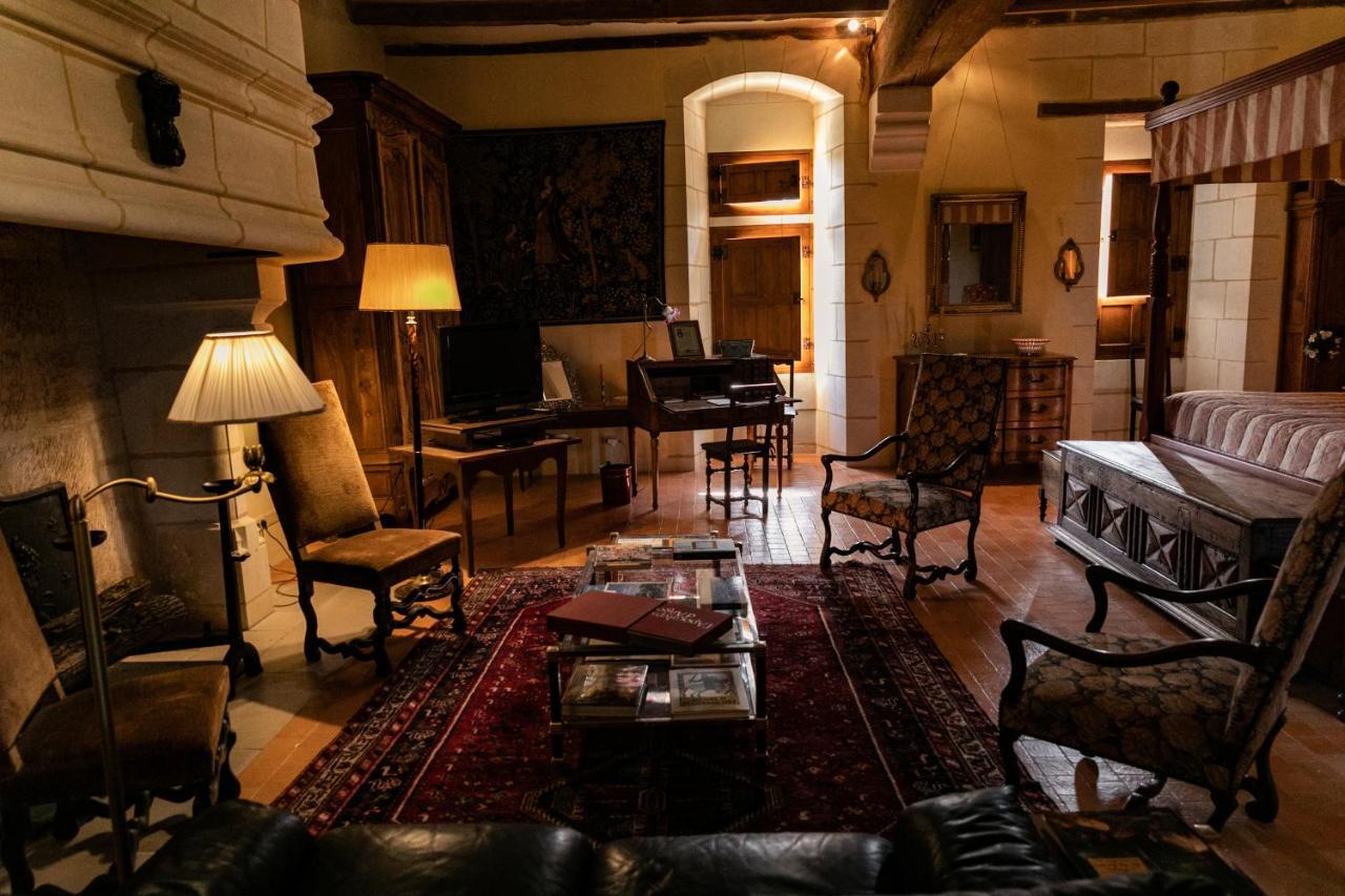 לינה וארוחת בוקר Louerre Manoir Du Bois Noblet מראה חיצוני תמונה